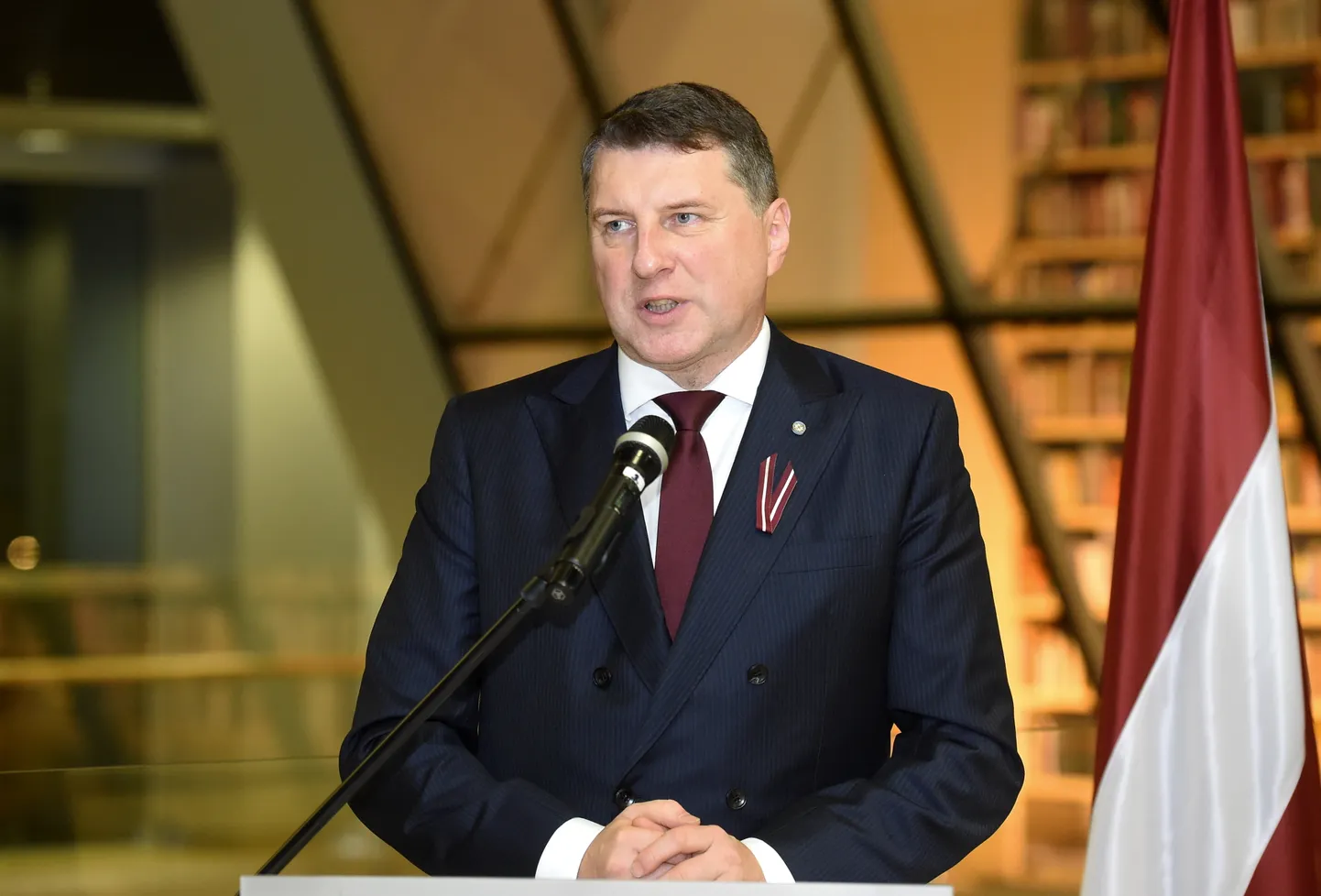 Президент Латвии Раймонд Вейонис.