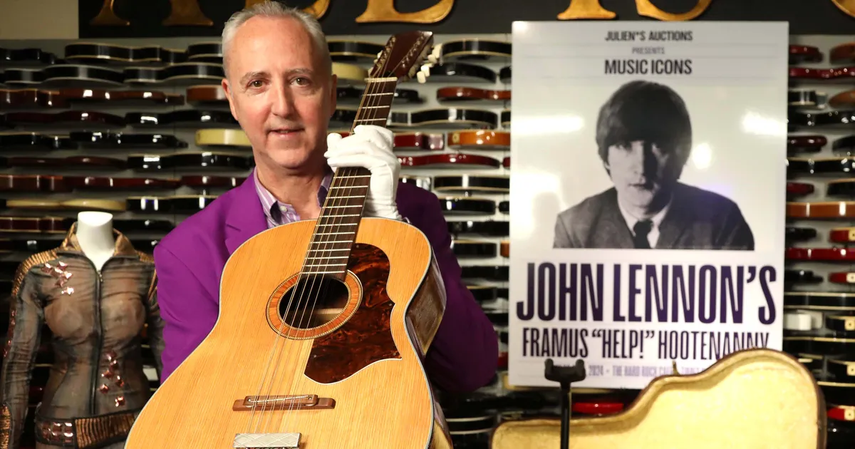 KAS MÜÜGIREKORD? ⟩ Pööningult avastatud John Lennoni kitarr tegi ajalugu