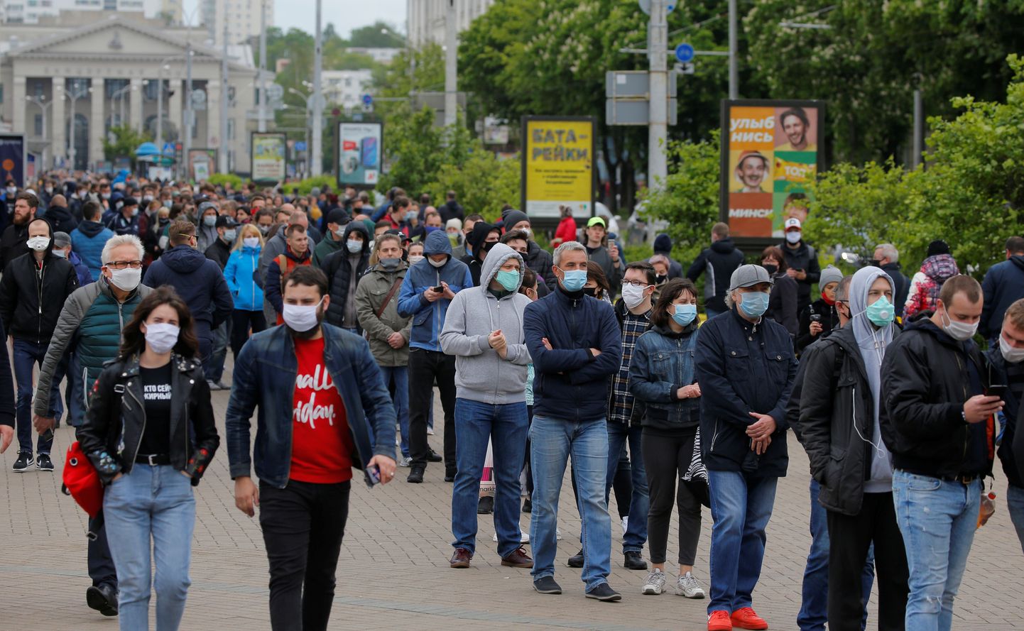 Opositsiooni meeleavaldus Minskis presidendikandidaatide toetuseks.