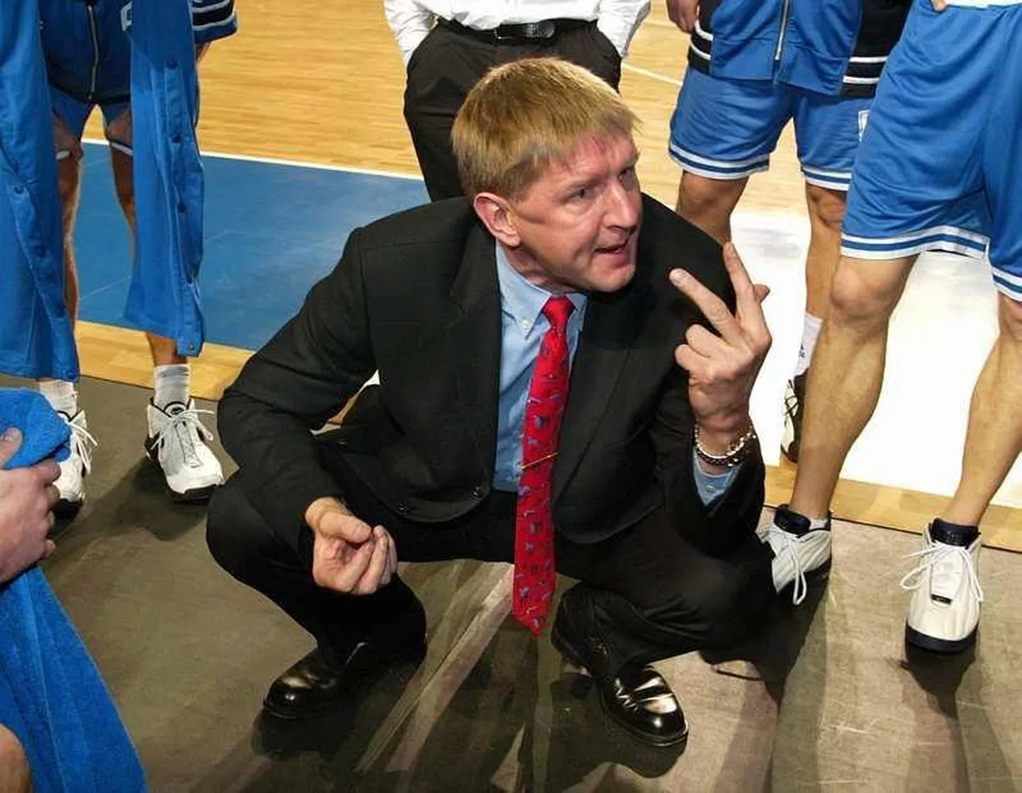 Heino Enden sajandi alguses Eesti koondise peatreenerina.