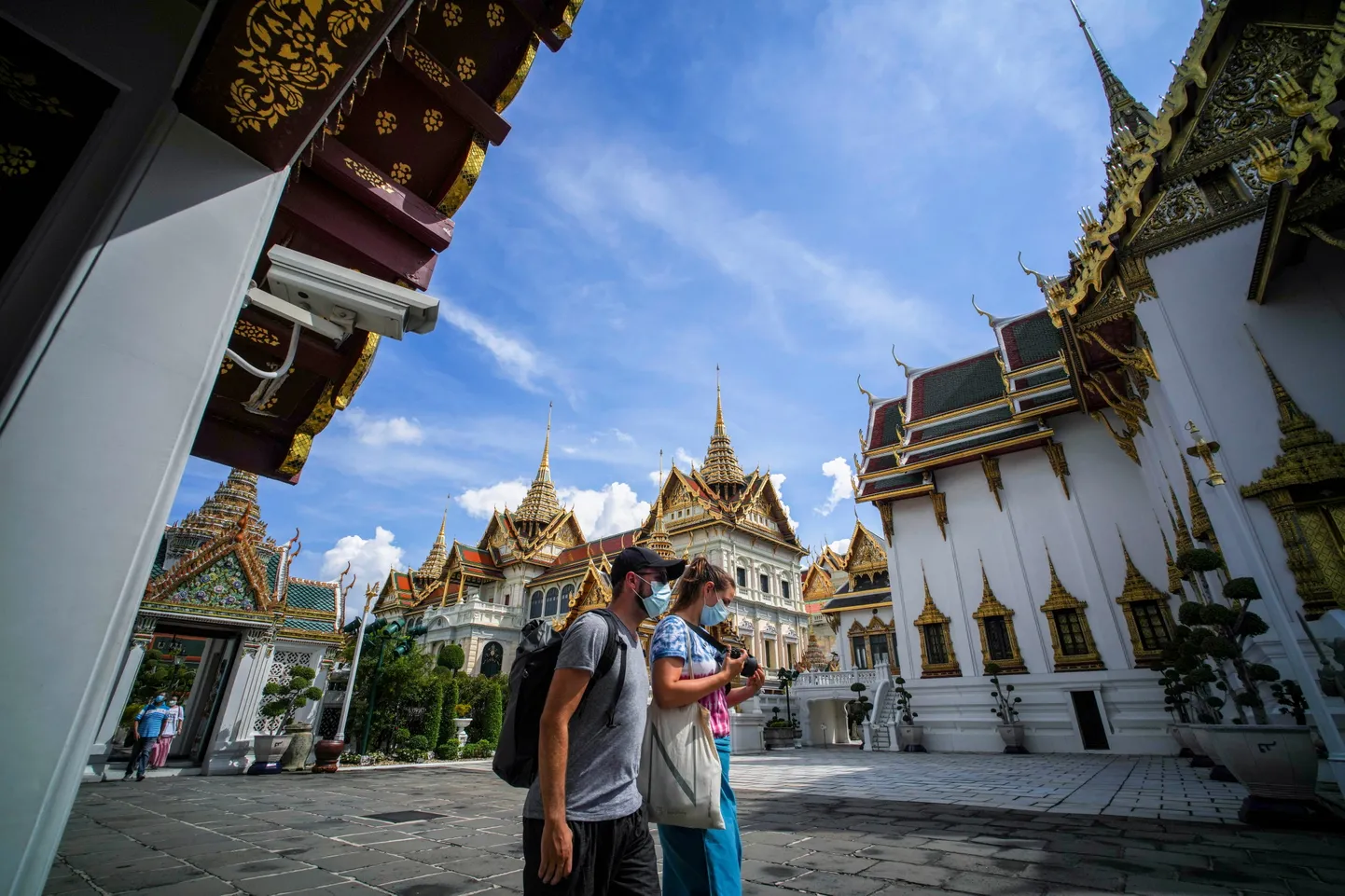 Turistid Tais päev pärast pandeemiast räsitud turismisektori jaoks olulist riiki sisenemise leevendamist 1. novembril.