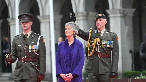 Īrijas prezidenta amatā stājusies Ketrīna Konolija