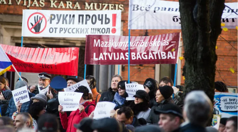 Митинг в защиту русских школ