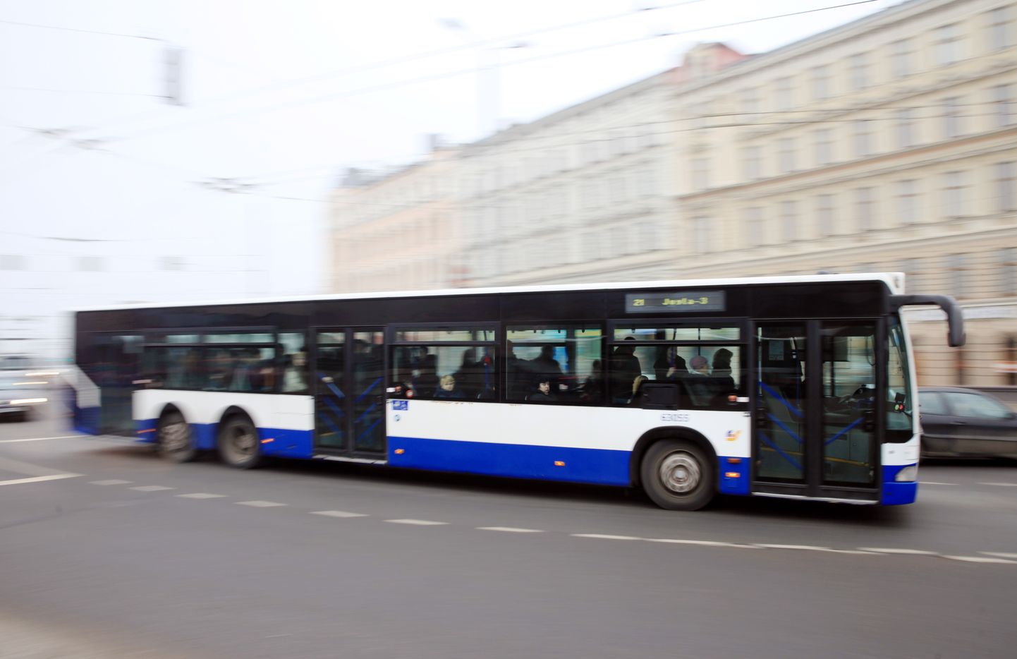 "Rīgas satiksme" autobuss.