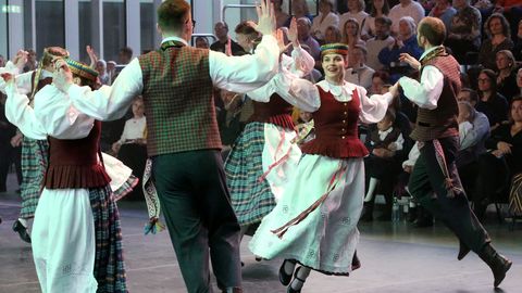 GALERII ja VIDEO ⟩ Eesti, Läti ja Leedu maaülikoolide tantsijad näitasid ERMis oma temperamenti