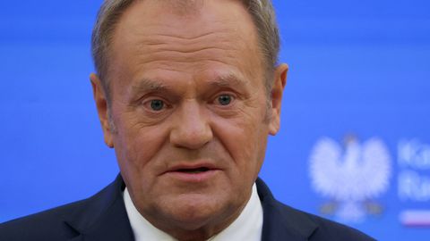 Tusks: Ukraina izdzīvos, bet Putina valdīšanas laikā miera nebūs