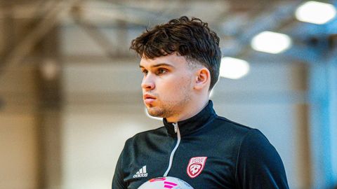 Угрожал, используя швабру. Футзальный вратарь дисквалифицирован на четыре месяца