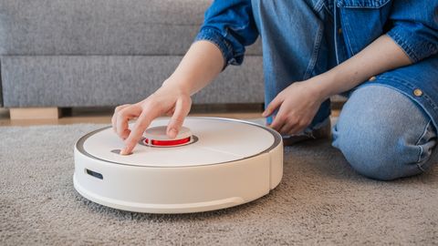 PIDU LÄBI? ⟩ Populaarset robottolmuimeja tootjat ähvardavad murepilved