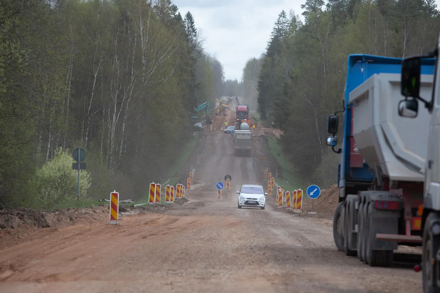 Teetööd Mulgi vallas kestavad oktoobri keskpaigani.