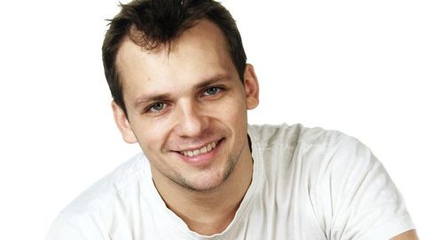 Актер Алексей Янин вышел из комы, появилась первая фотография актера после инсульта