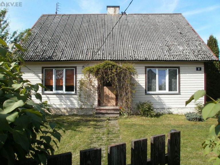 Müügis olev maja Raplas, mille hinnaks on 59 000 eurot.