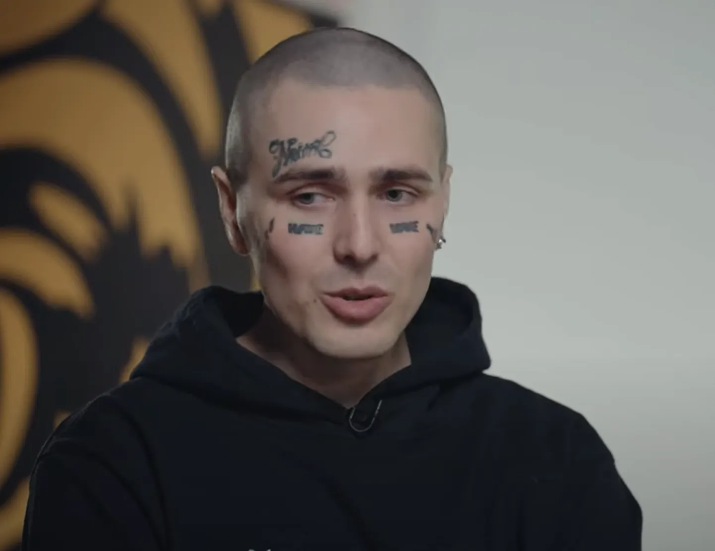 Репер Фейс.