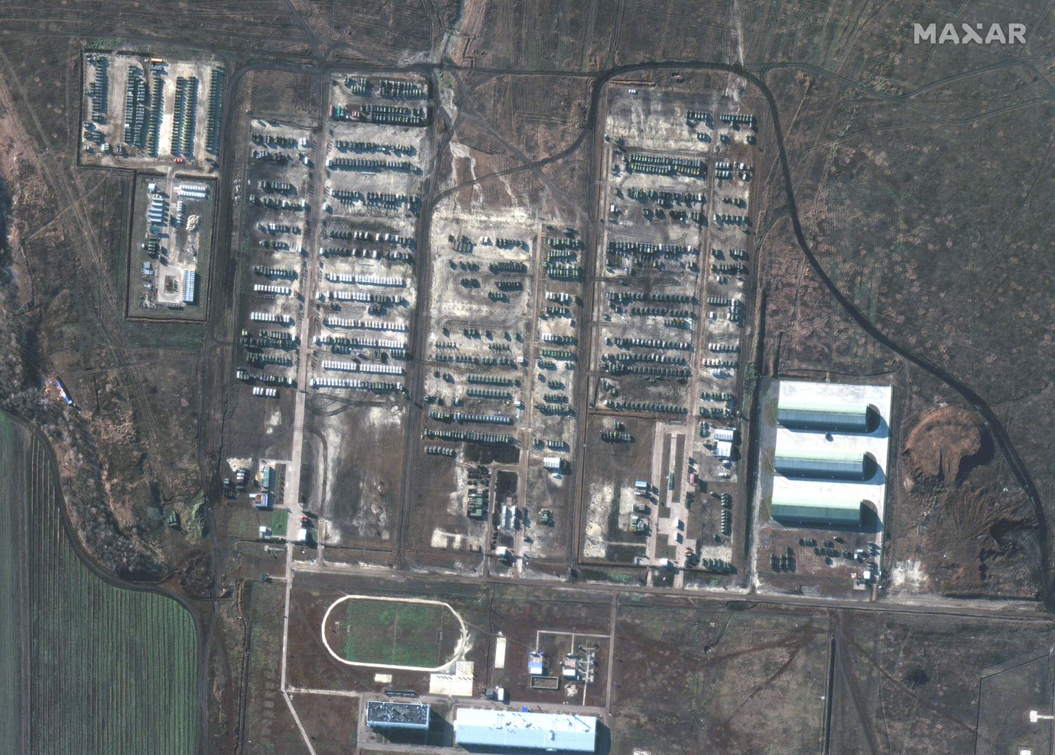 Maxar Technologiese 5. detsembril tehtud satelliidifoto, millel on näha Venemaa vägesid ja relvastust Ukraina piiri äärses Solotis