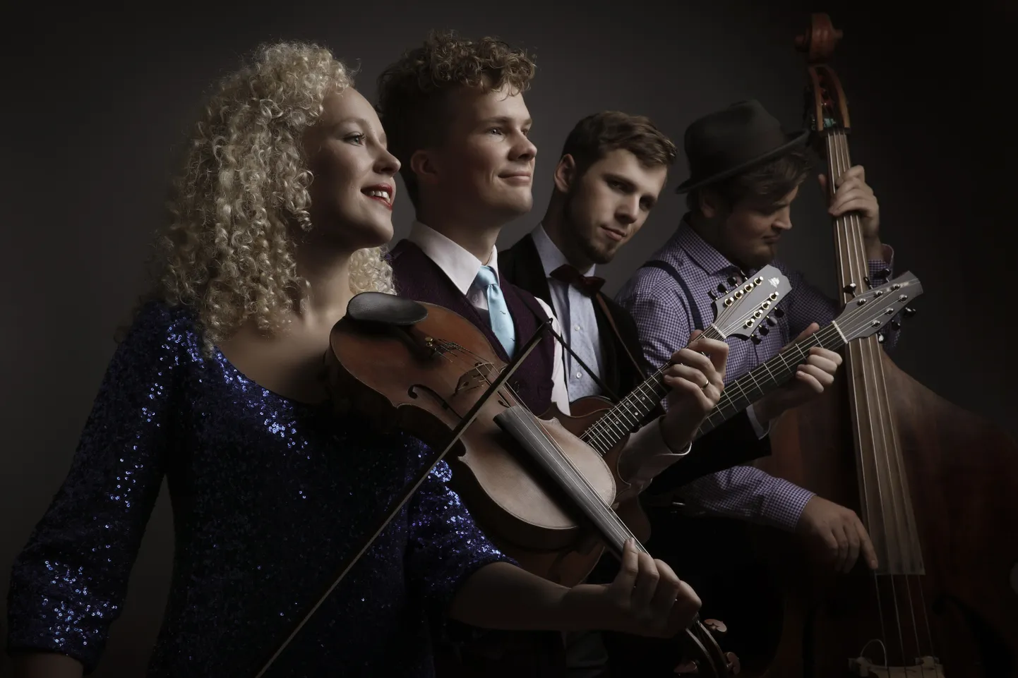 Curly Strings (Eeva Talsi, Villu Talsi, Jaan Jaago ja Taavet Niller)