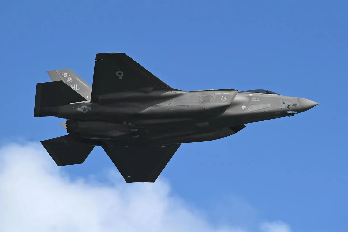 Üks USA sõjatööstuse hetke tipptooteid F-35 varghävitaja.
