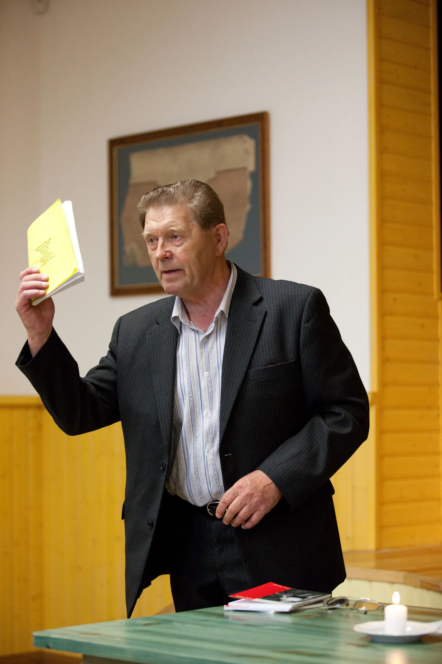 Eino Puhilas.