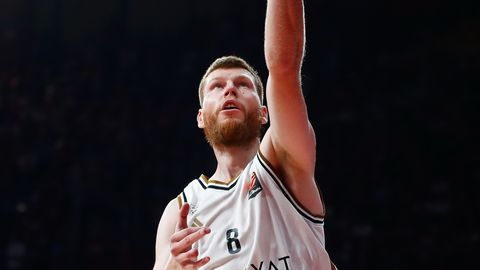 Dāvis Bertāns atgriežas "Dubai" sastāvā ar uzvaru Eirolīgas mačā