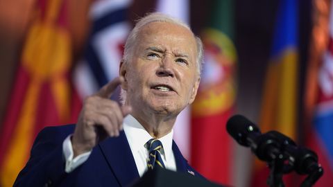 81 VERSUS 75 ⟩ Tervisespekulatsioonide keskele sattunud USA president Joe Biden on vanem kui NATO