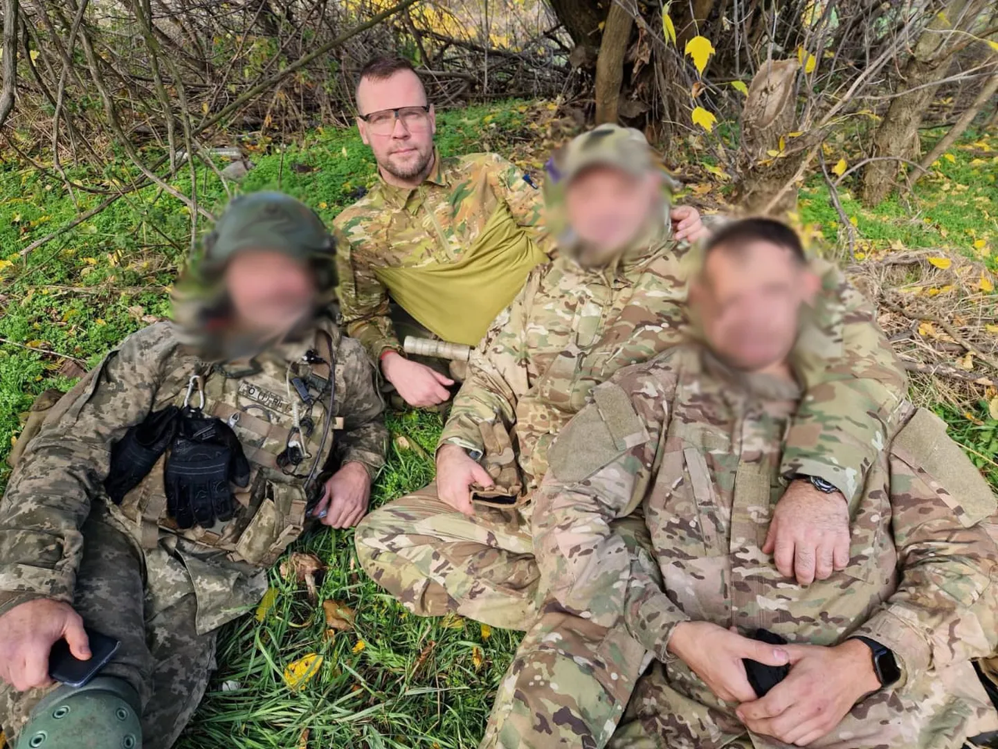 Ivo koos üksusekaaslastega eelmise aasta suvel Zaporižžja rindel.
