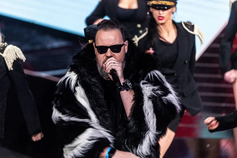 Genka «Eesti laulu» show’l.