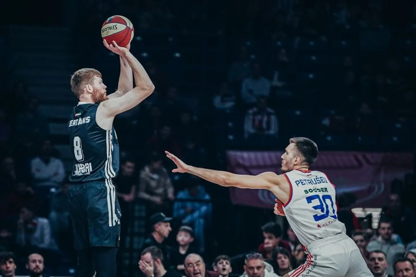 Latvijas basketbolists Dāvis Bertāns