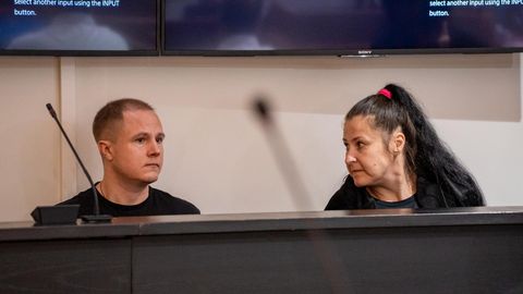 KAS OLETE NÄINUD? ⟩ Politsei otsib taga vargustes ja kelmuses süüdi mõistetud abielupaari