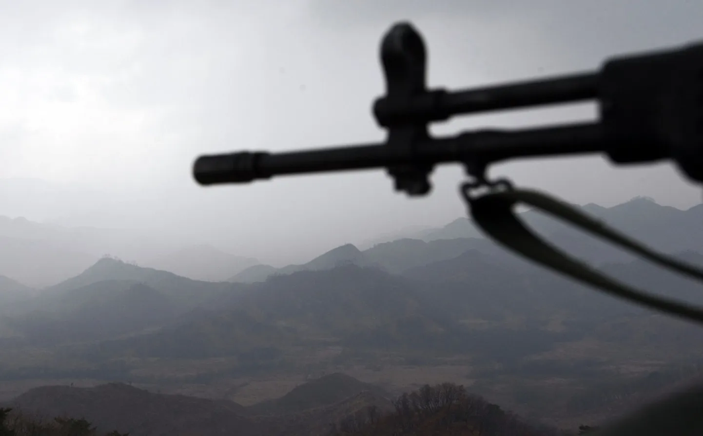 Vaade kahe Korea vahelisele demilitariseeritud tsoonile.