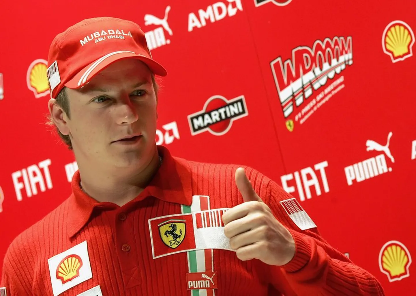 Ferrari värvides Kimi Räikkönen..