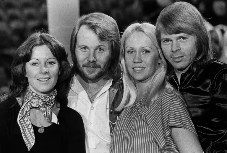 Фото 1977 года. Легендарная шведская поп-группа ABBA