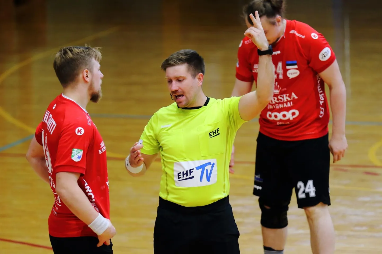 Alvar Tint mõistab koos Marion Kulliga õigust pühapäevases Šveitsi ja Sloveenia klubi euromängus.