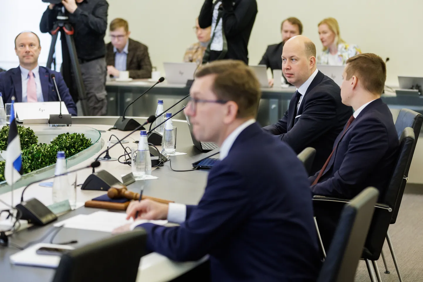 Täna toimus Stenbocki majas Kristen Michali juhitava uue valitsuse esimene istung.