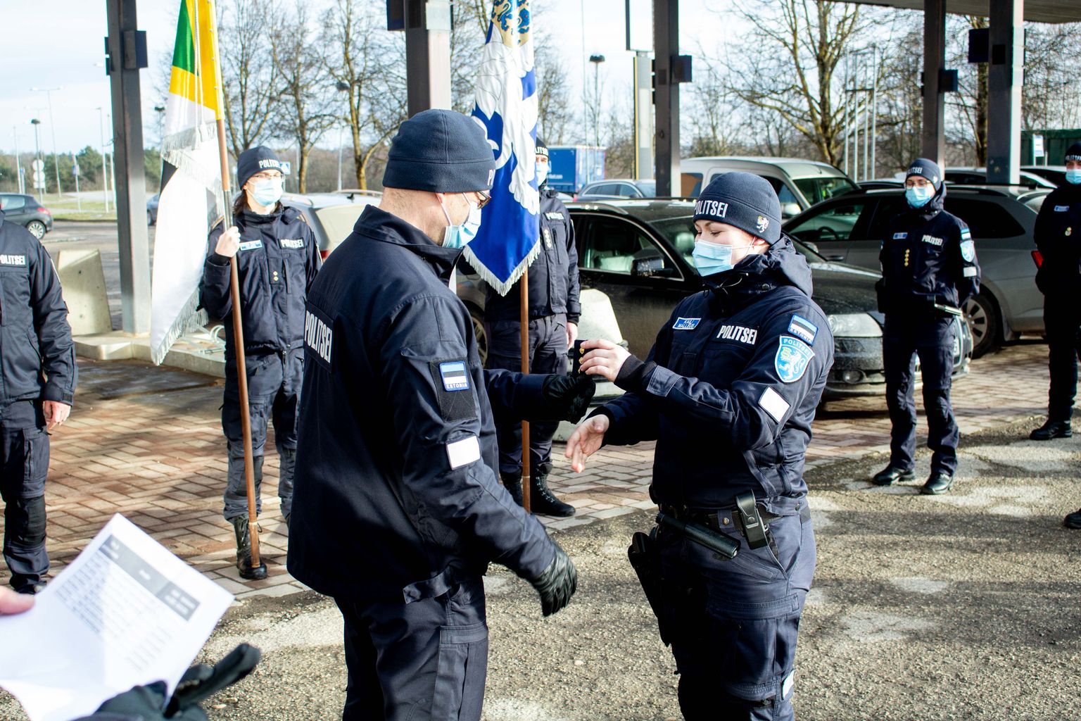 Politsei tähistas 1. märtsil politsei taasloomise 30. aastapäeva rivistusega Valga politseimaja juures.