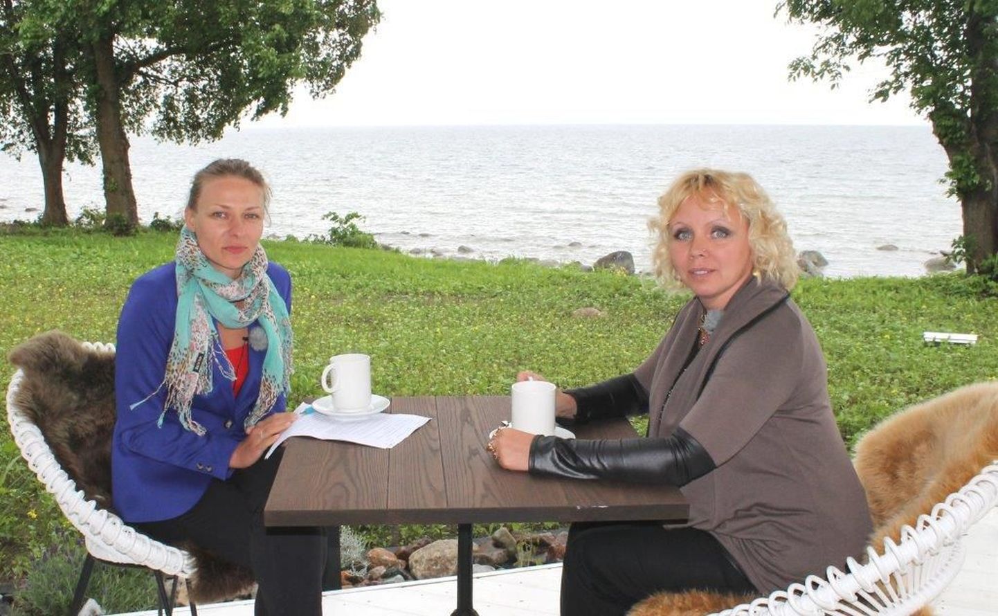 Reporter Anastassia Zdanevitš ja Ilona Kaldre