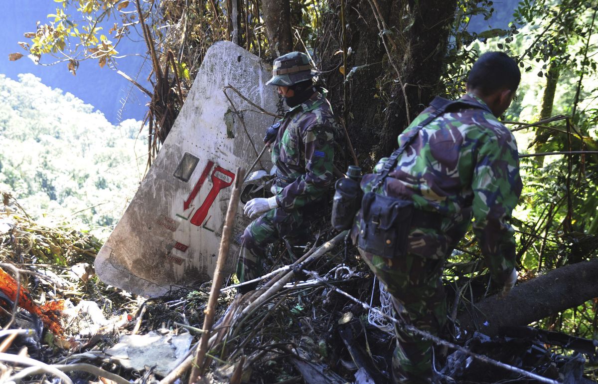 “Sukhoi Superjet 100” katastrofa Indonēzijā