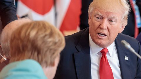 Меркель: Действие Трампа противоречит законам ВТО