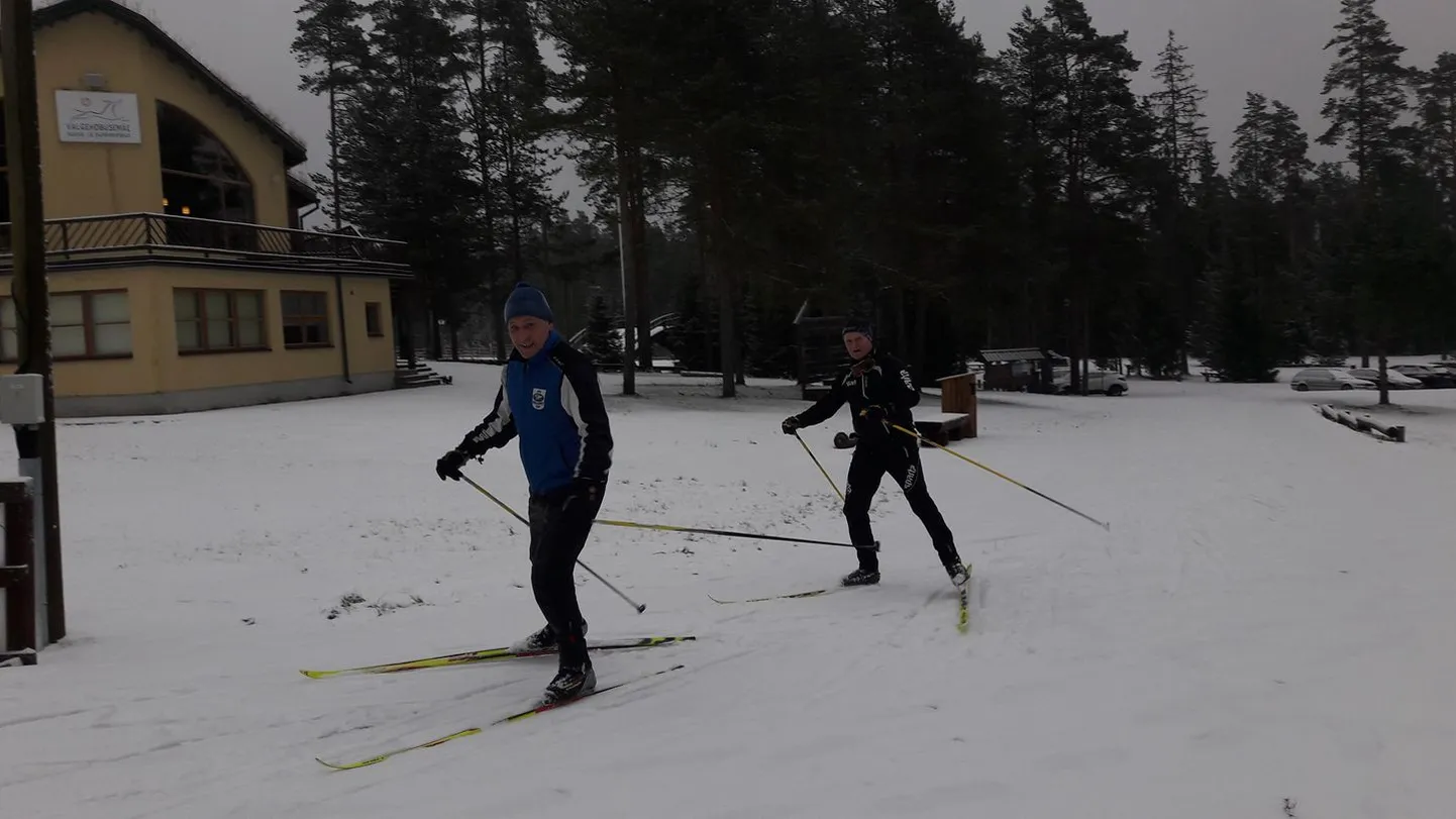 1. jaanuari hommikul saab Valgehobusemäel suusatada.
