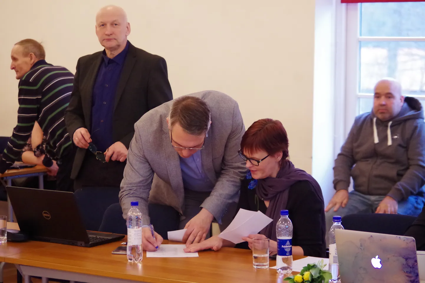 Rõuge vallavolikogul tuleb asendusvallavanem ametisse kinnitada.