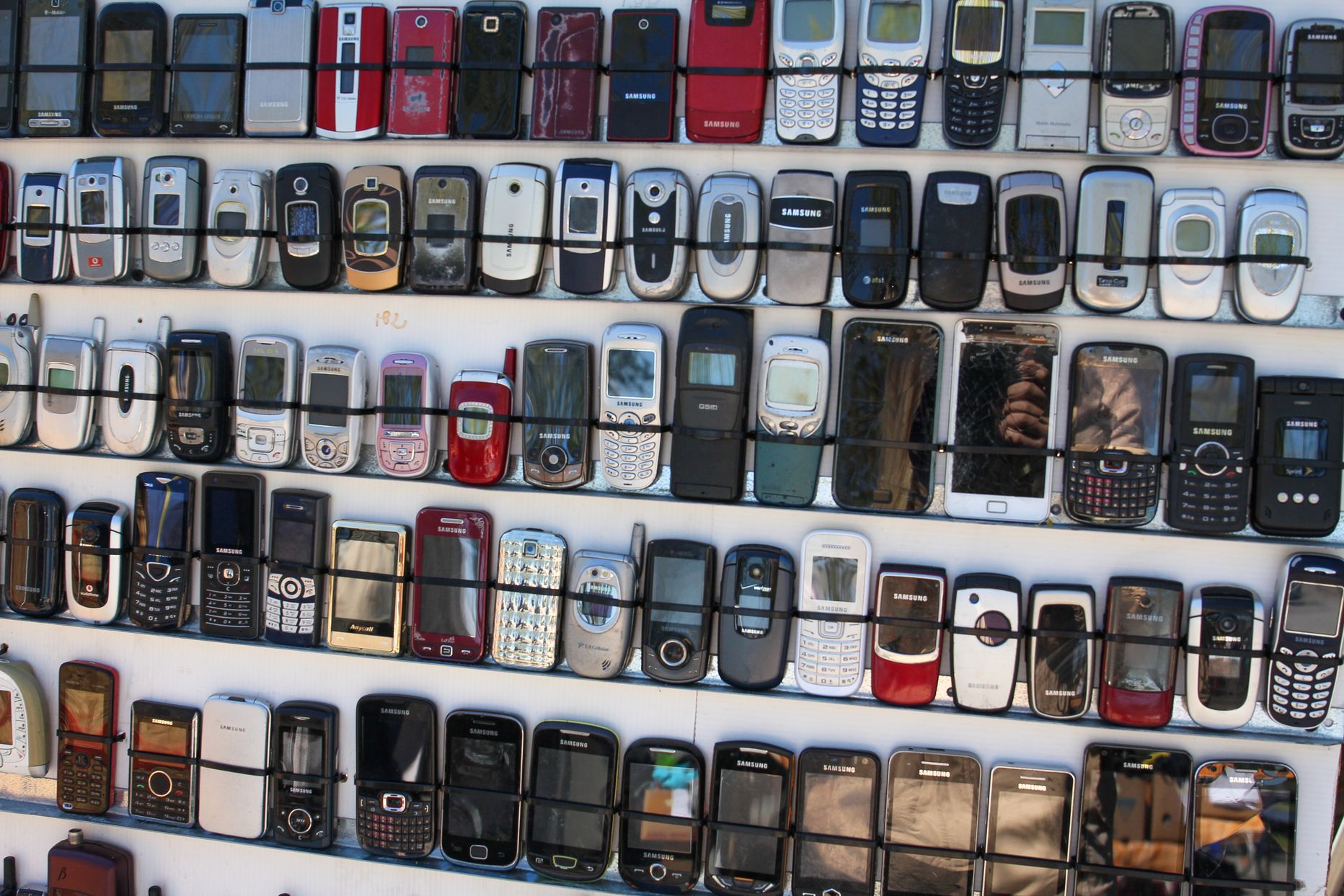 Mobiiltelefonide näitus Pärnus