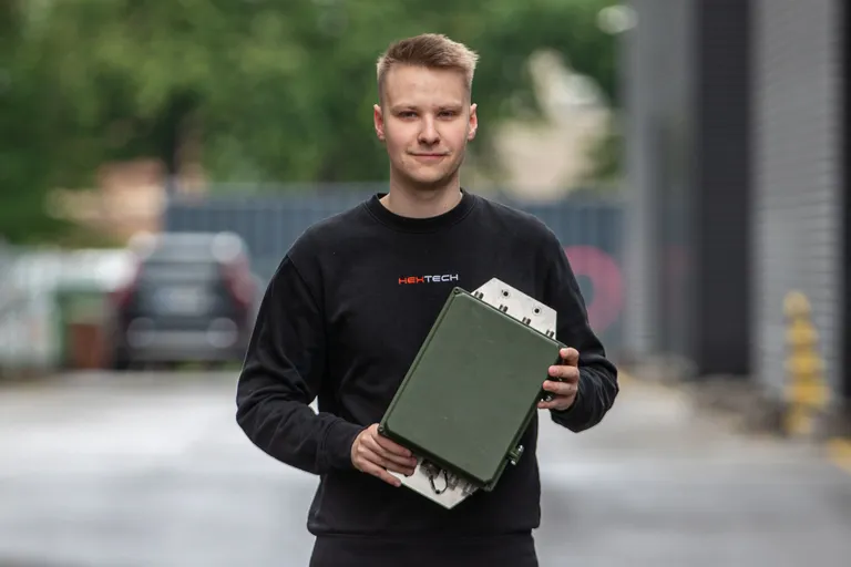 Praegu tagavad droonituvastajad rahuaegse selguse, mis kus lendab.
