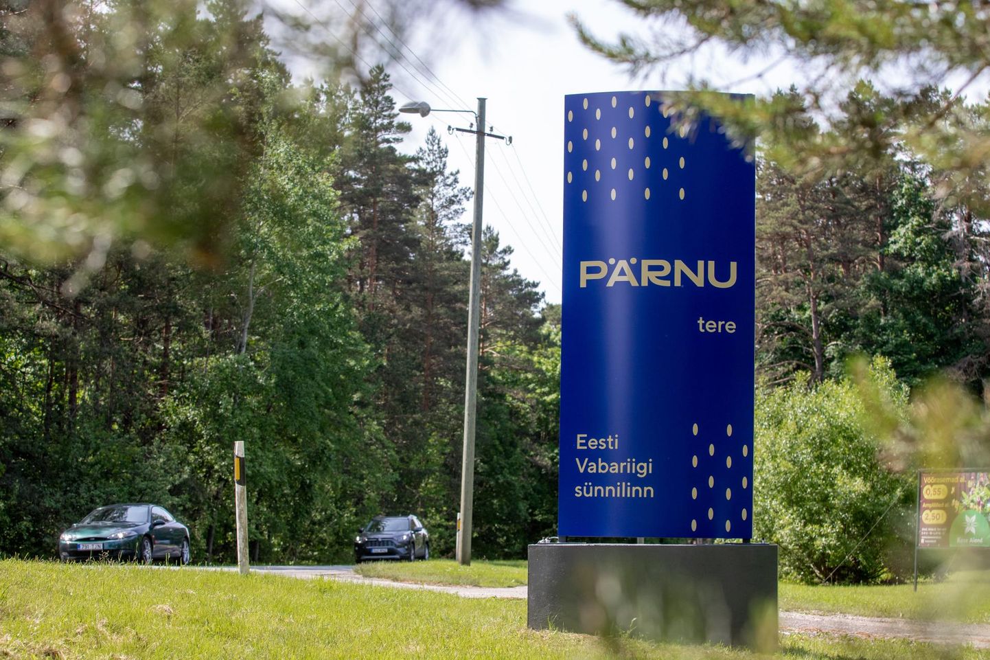 Viis uut Pärnu linna sissesõidutähist peaksid paika saama jaanipäevaks.