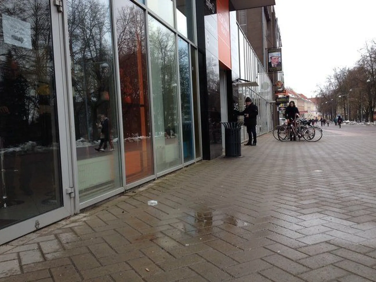 Koht, kus huligaanitsenud noorukeid manitsenud mees langes peksmise ohvriks.