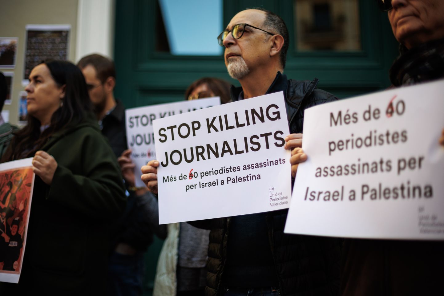 Protest ajakirjanike tapmise vastu Hispaanias Valencias 21. novembril 2023.