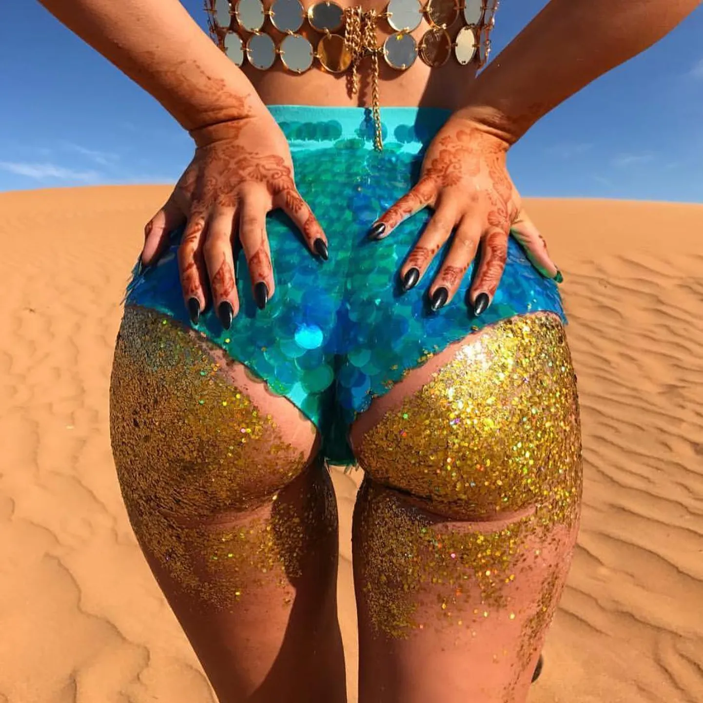 Instagramitrend #glitterbooty ehk glittertagumik