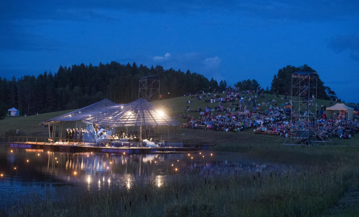 Festivalile annab oma panuse imeline loodus.