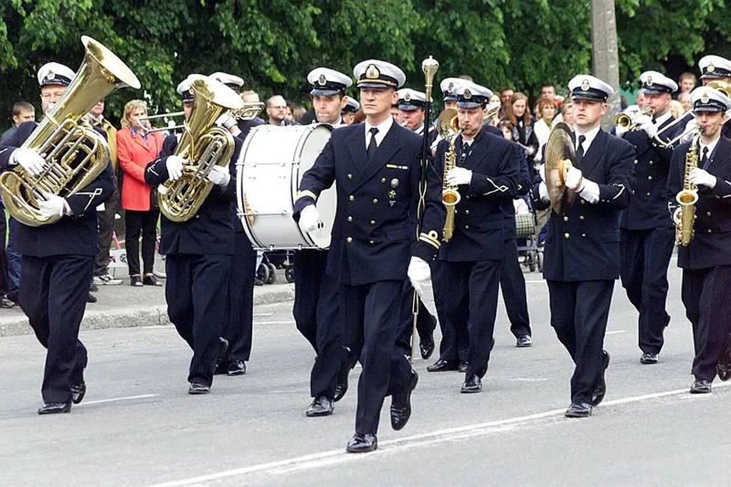 Tartus näeb taas orkestrite vigurmarssimist.