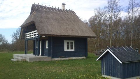 Fotod: armas suvila Saaremaal, millel on isegi oma isiklik rand