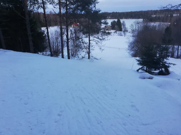 Suure Munamäe jalamil olev "seinakas" on alati suusasõpradele kõvem pähkel pureda