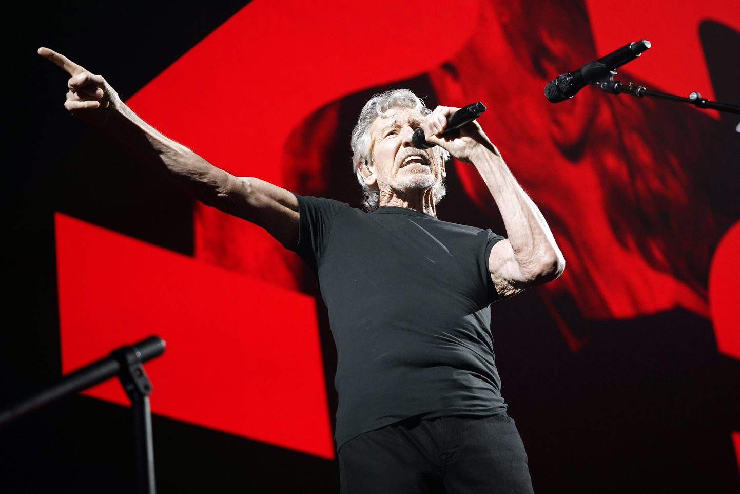 Roger Waters esineb 2022. aasta suvel Chicagos.