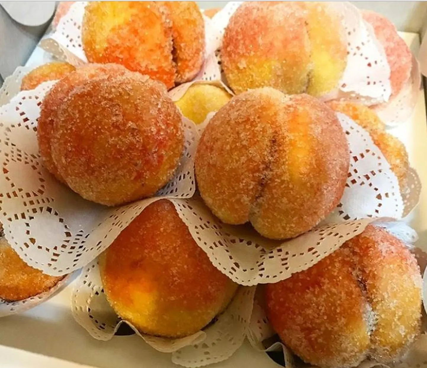 "Персики"