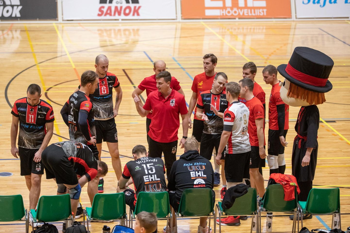 Viljandi võrkpalliklubi kutsub kõiki üles osalema kampaanias "Anname au!".